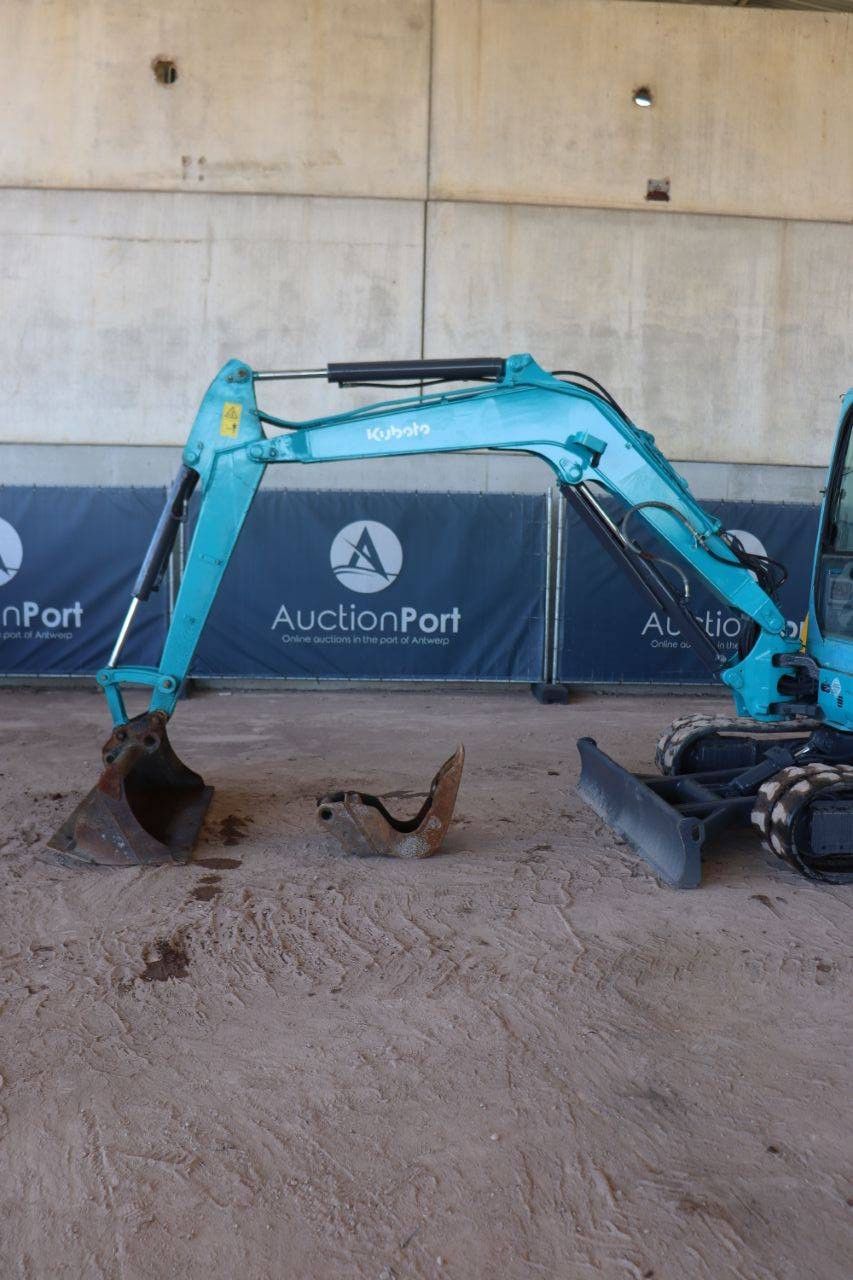 Rupsgraafmachine Kubota KX155-3SZ Diesel 2012