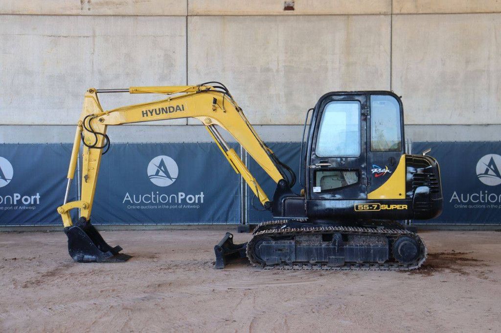 Hyundai R55-7 Diesel Crawler Excavator 2012
