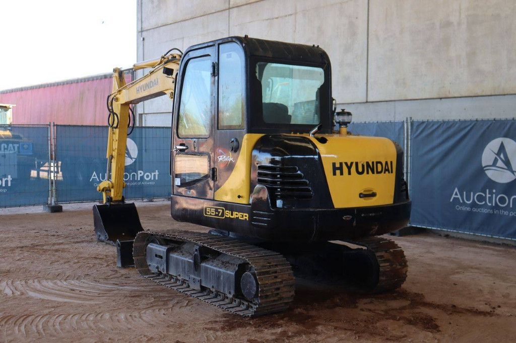 Hyundai R55-7 Diesel Crawler Excavator 2012