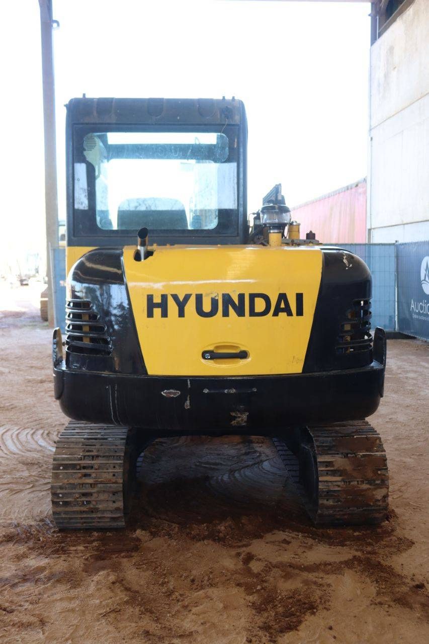 Hyundai R55-7 Diesel Crawler Excavator 2012