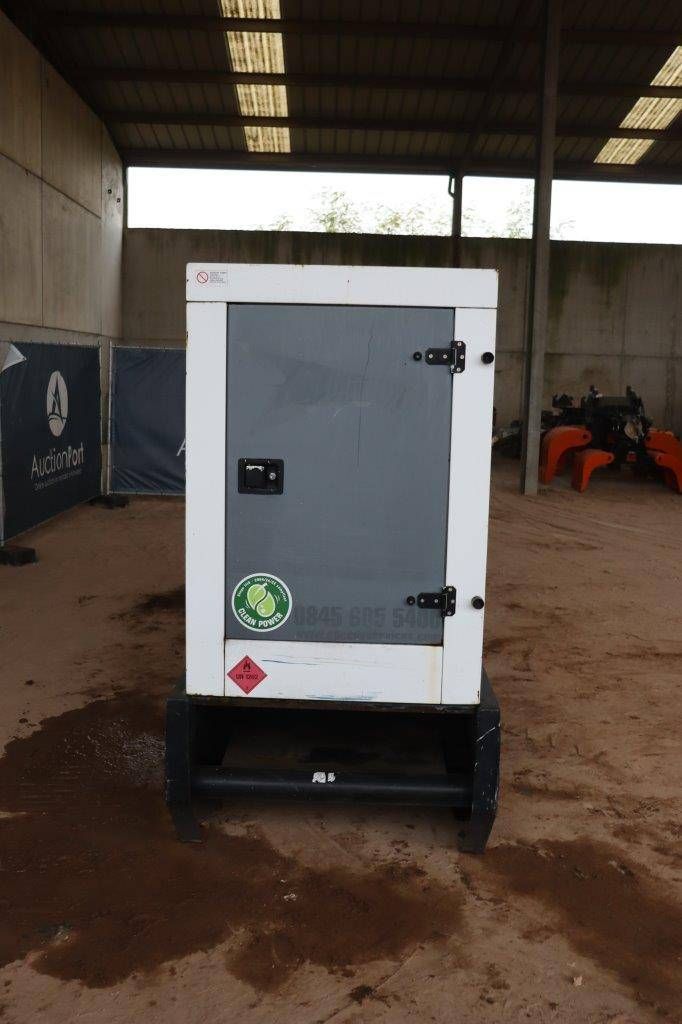 Generator SDMO R220C3 Diesel 200kVA 2012