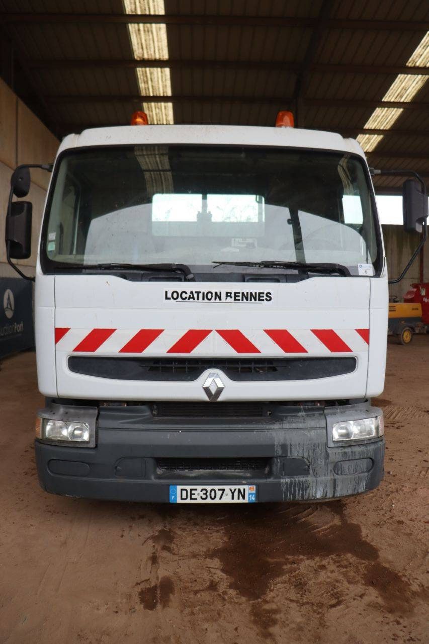 Renault Premium 370dCi Diesel-Lkw, 370 PS, Baujahr 2004, mit Hakenliftsystem