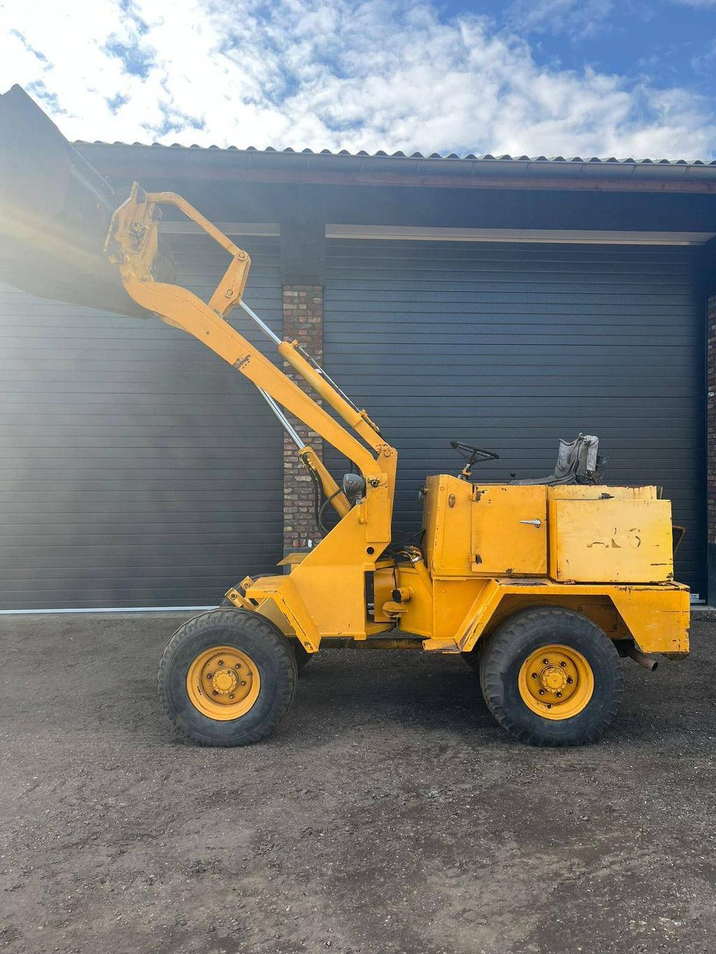 Wheel loader Ahlmann AL6 Diesel 1982 (Margin)