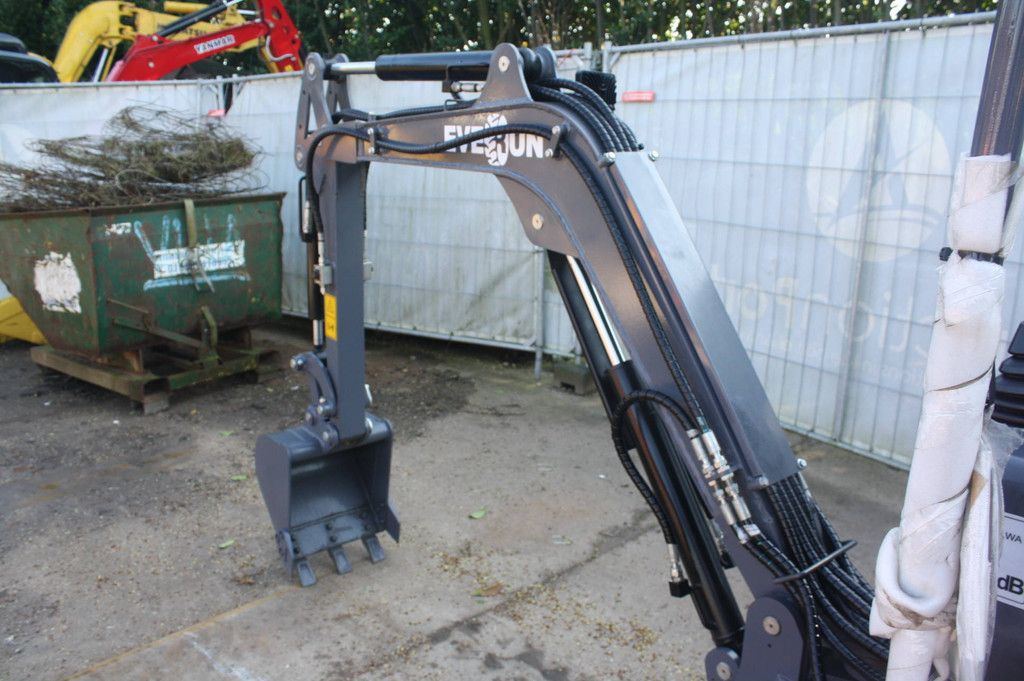 Mini excavator Everun ERE16Pro Diesel 2025 Refit