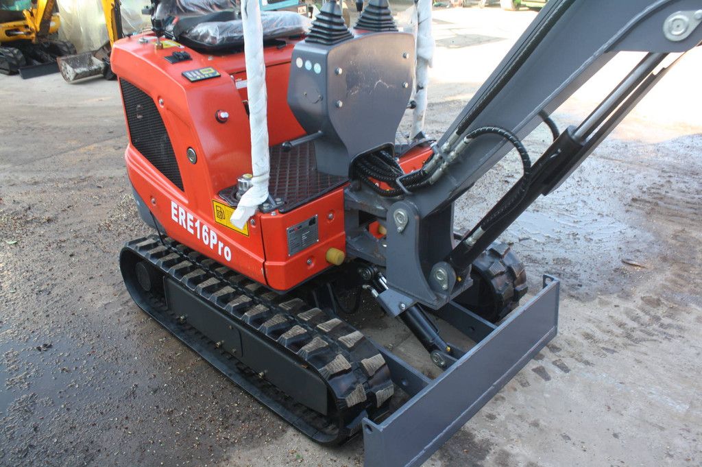 Mini excavator EVERUN ERE16pro Diesel 2025 Refit
