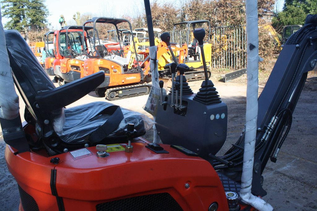 Mini excavator EVERUN ERE16pro Diesel 2025 Refit