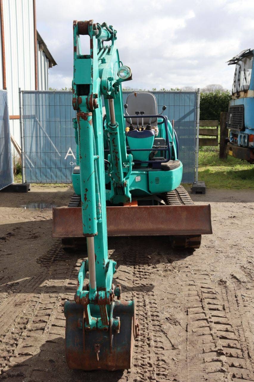 Rupsgraafmachine Komatsu PC27R-8 Diesel 19kW