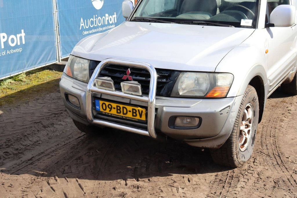 SUV Mitsubishi PAJERO 3.2 DI GLX HRLS Diesel 161pk 2002