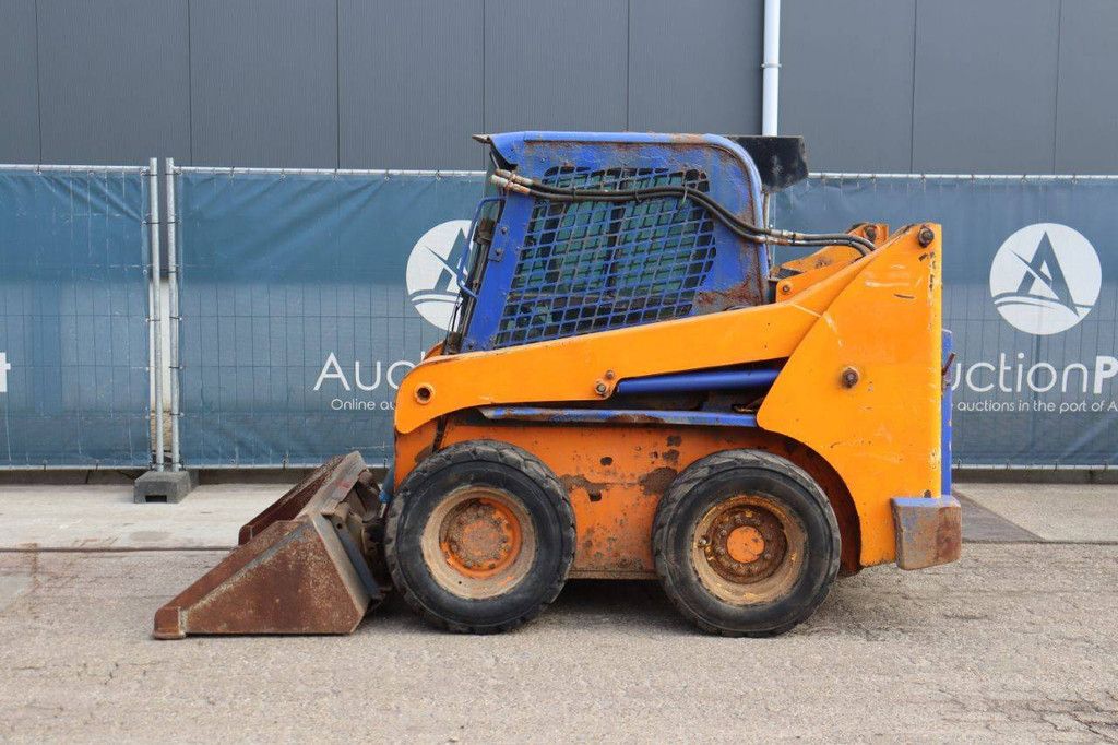 Schranklader Gehl R190 Diesel 2014