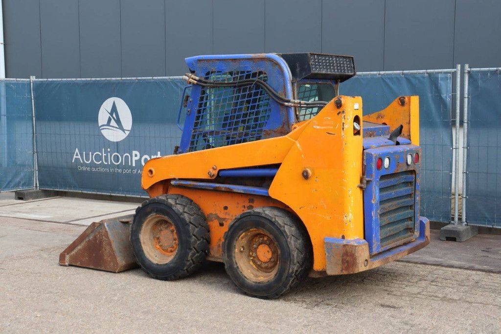 Schranklader Gehl R190 Diesel 2014