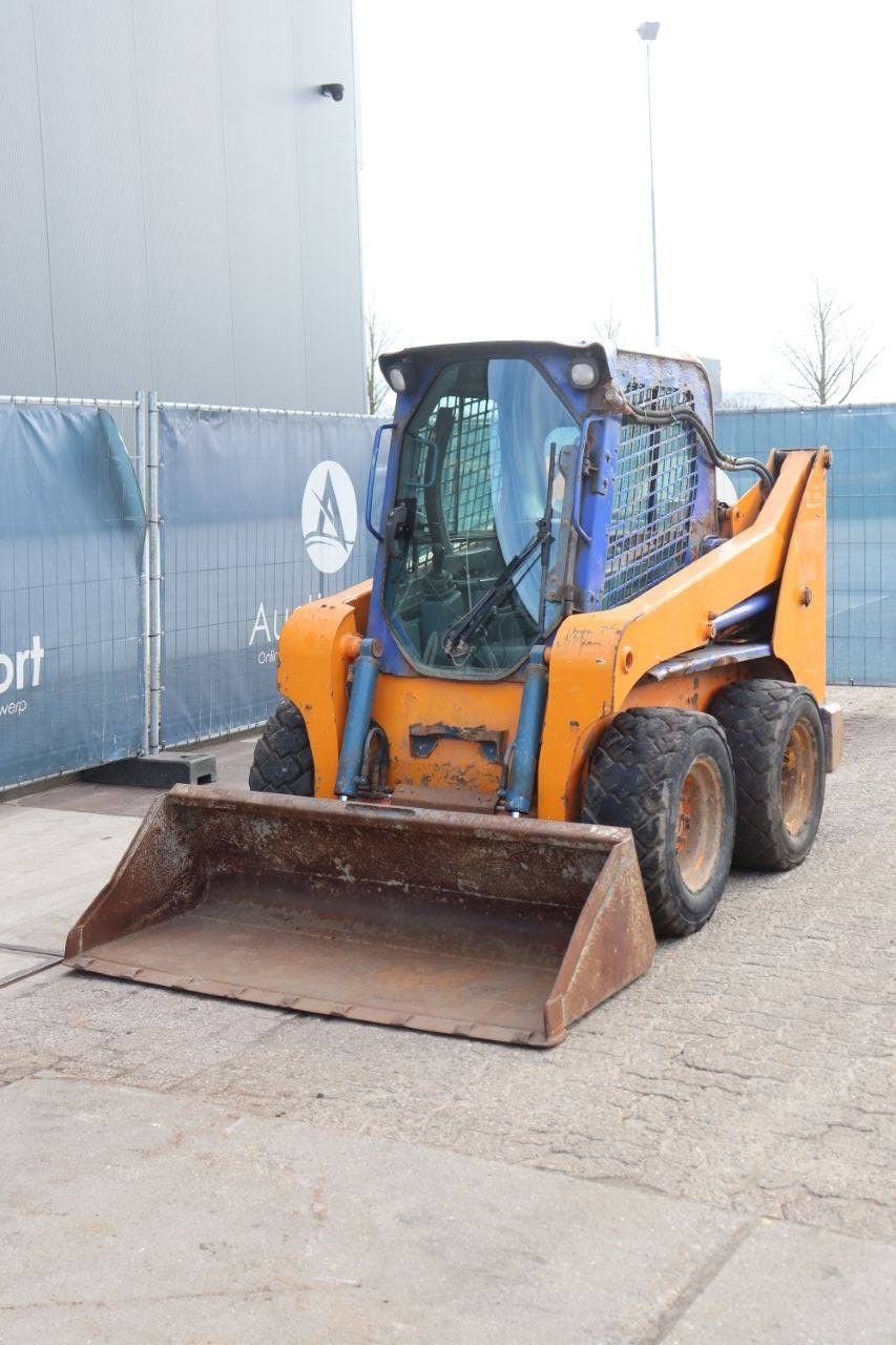 Schranklader Gehl R190 Diesel 2014