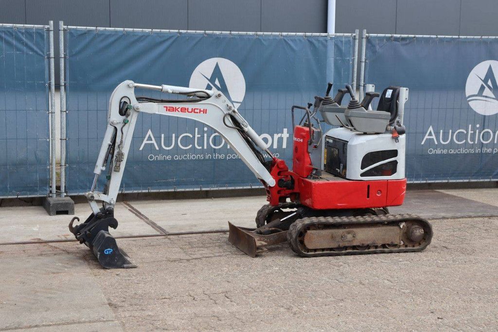 Minibagger Takeuchi TB210R Diesel 2016