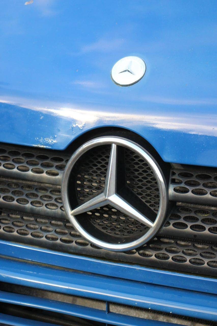 Fahrgestell mit Fahrerhaus Mercedes-Benz 904.6 Diesel 157 PS 2003