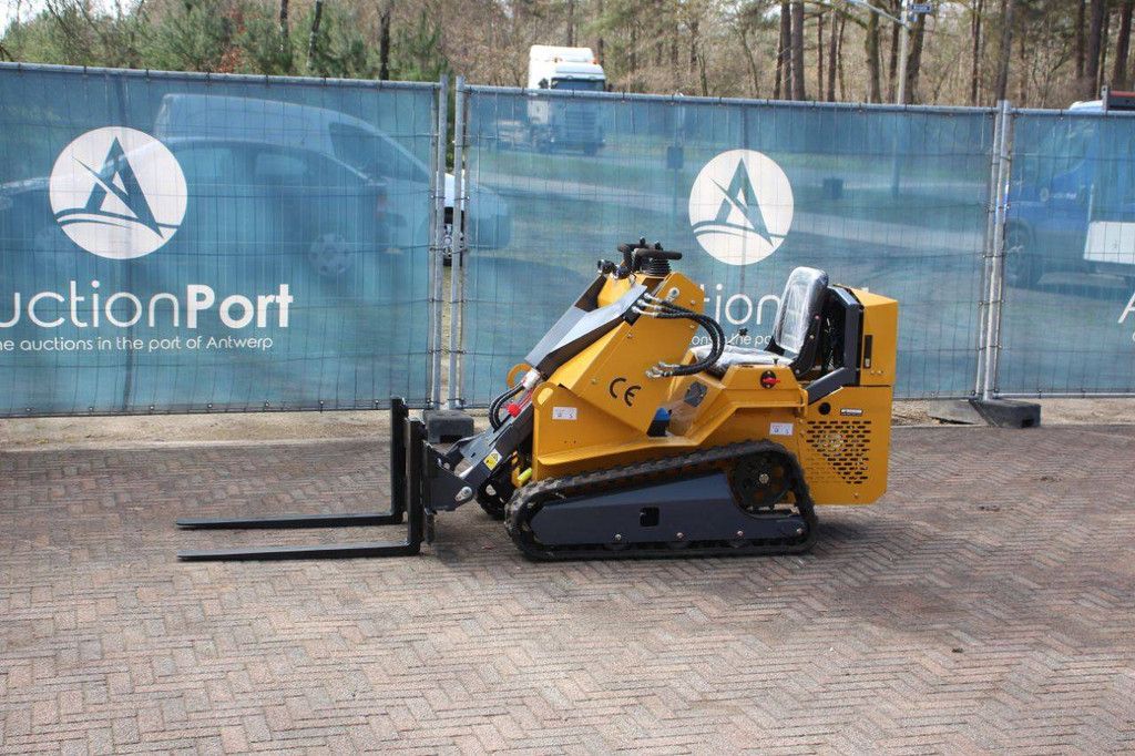 Qingdao CS480 Kompaktlader, Benzin, 10 kW, Baujahr 2025, Neu