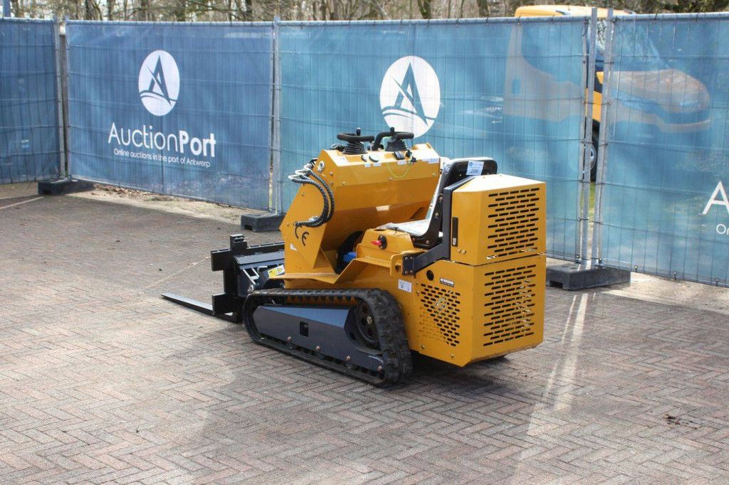 Qingdao CS480 Kompaktlader, Benzin, 10 kW, Baujahr 2025, Neu