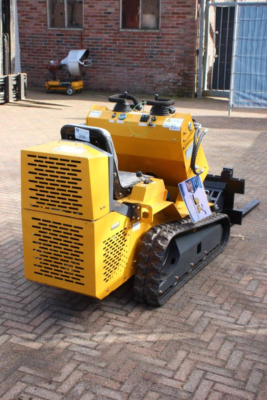 Qingdao CS480 Kompaktlader, Benzin, 10 kW, Baujahr 2025, Neu