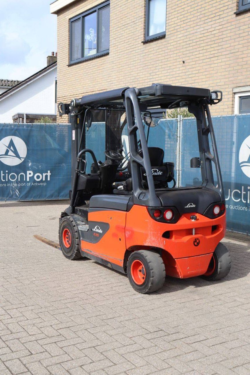 Linde E25R-01 Elektrogabelstapler 2500 kg 7,0 m 2017