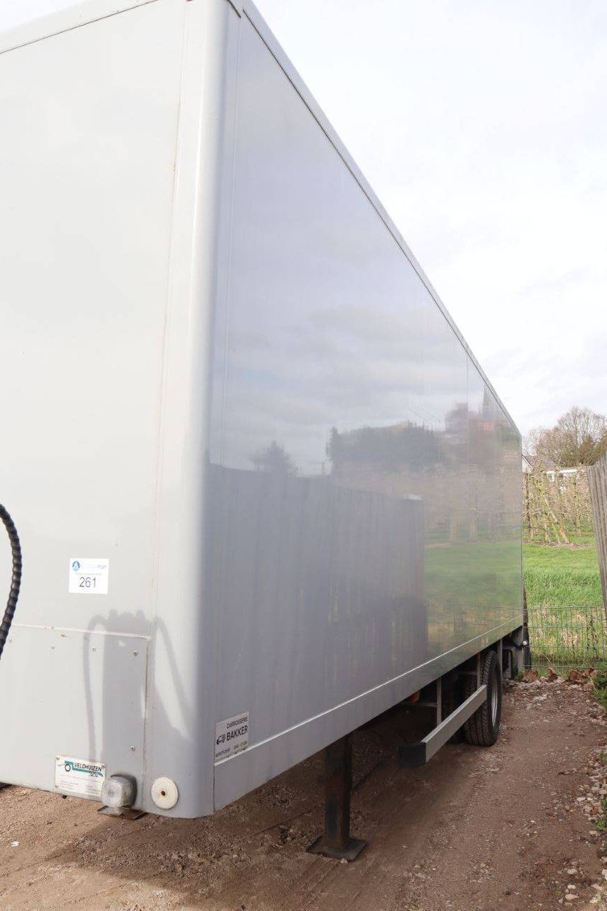 Geschlossener Sattelauflieger Veldhuizen P37-4