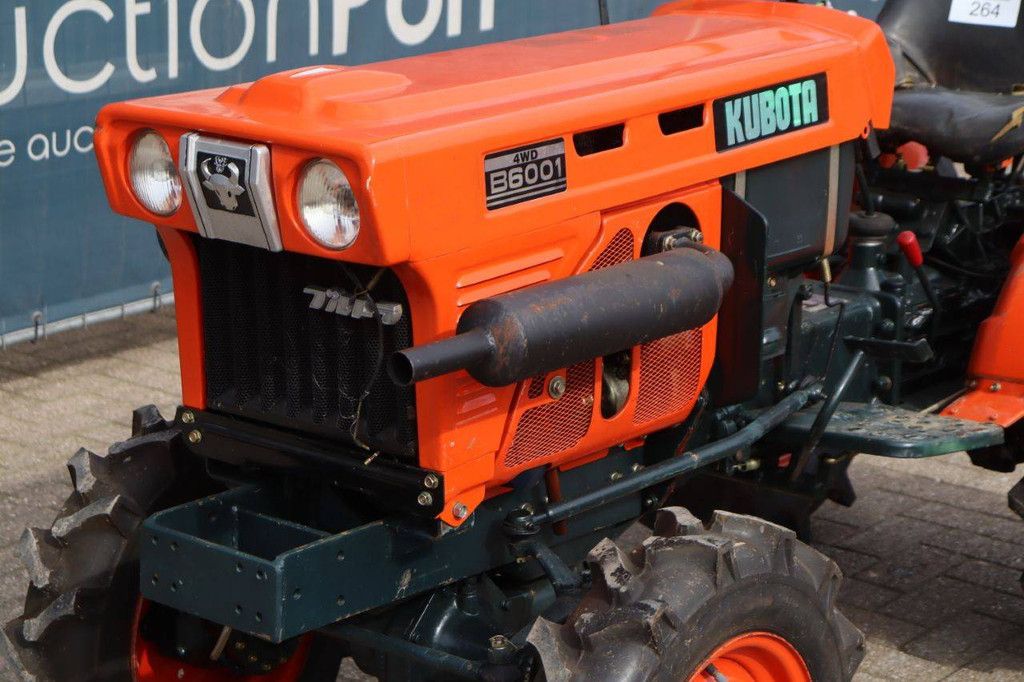 Kleintraktor Kubota B6001 Diesel 12 PS