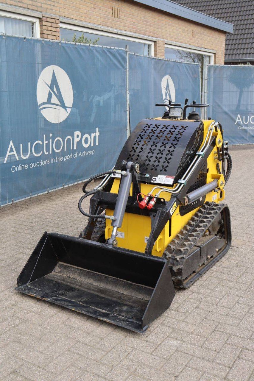 Kompaktlader LH T360 Benzin 8,7 kW 2025 Neu