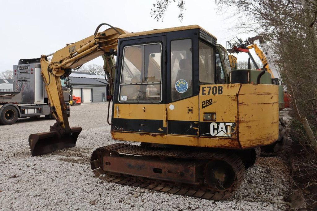 Raupenbagger Caterpillar E70B Diesel