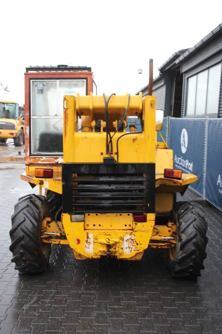 JCB Loadall 520M-2 Diesel-Teleskoplader 2000 kg 5 m