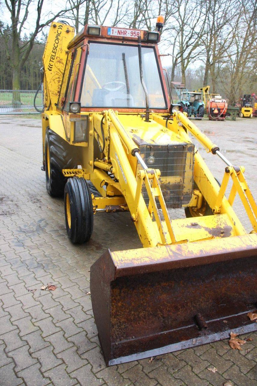 JCB 3CX Diesel 70kW Backhoe Loader