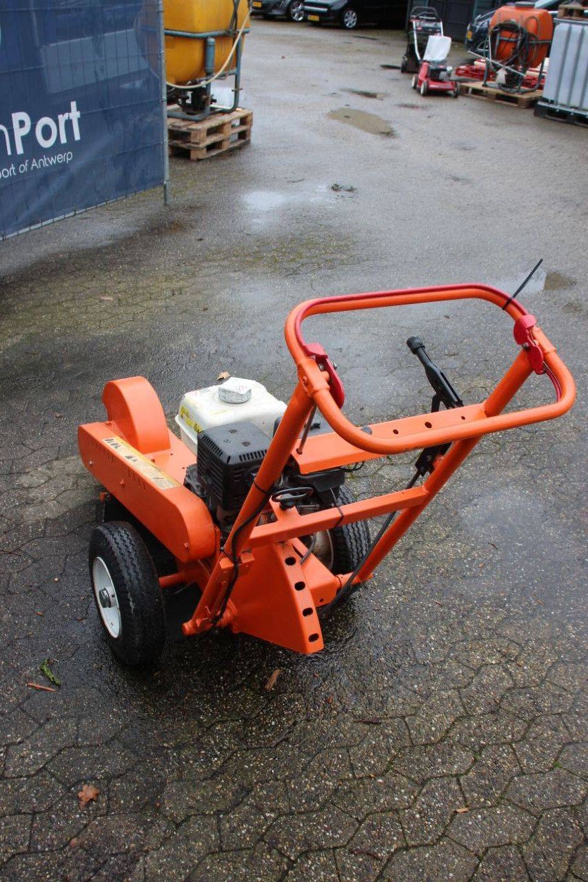 Dosko 337 Benzin-Baumstumpffräse