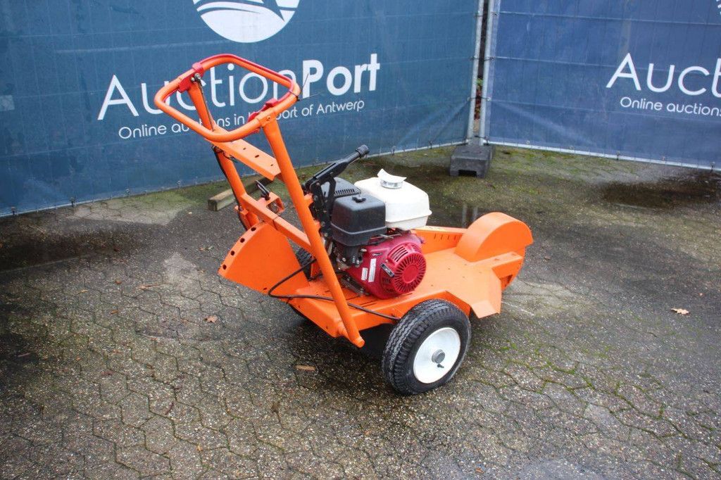 Dosko 337 Benzin-Baumstumpffräse