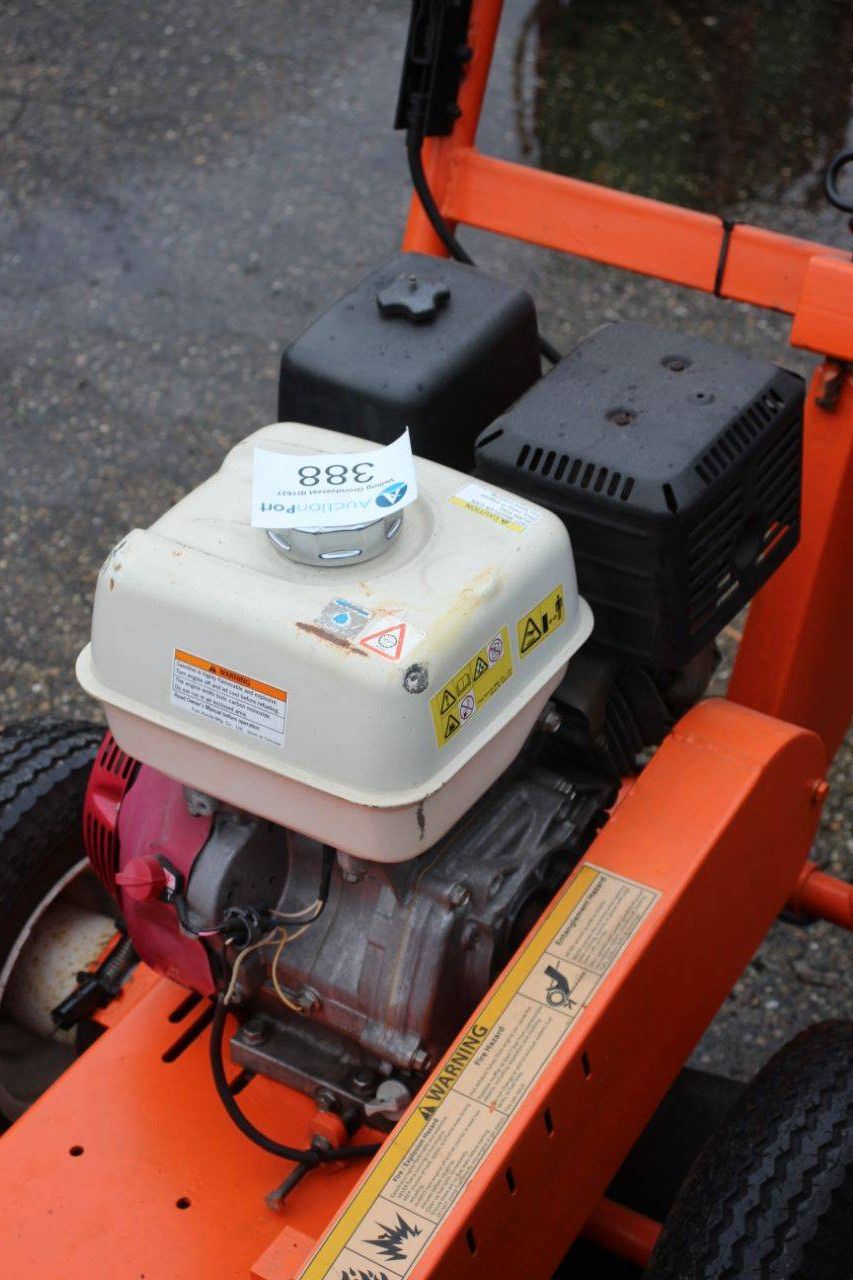 Dosko 337 Benzin-Baumstumpffräse