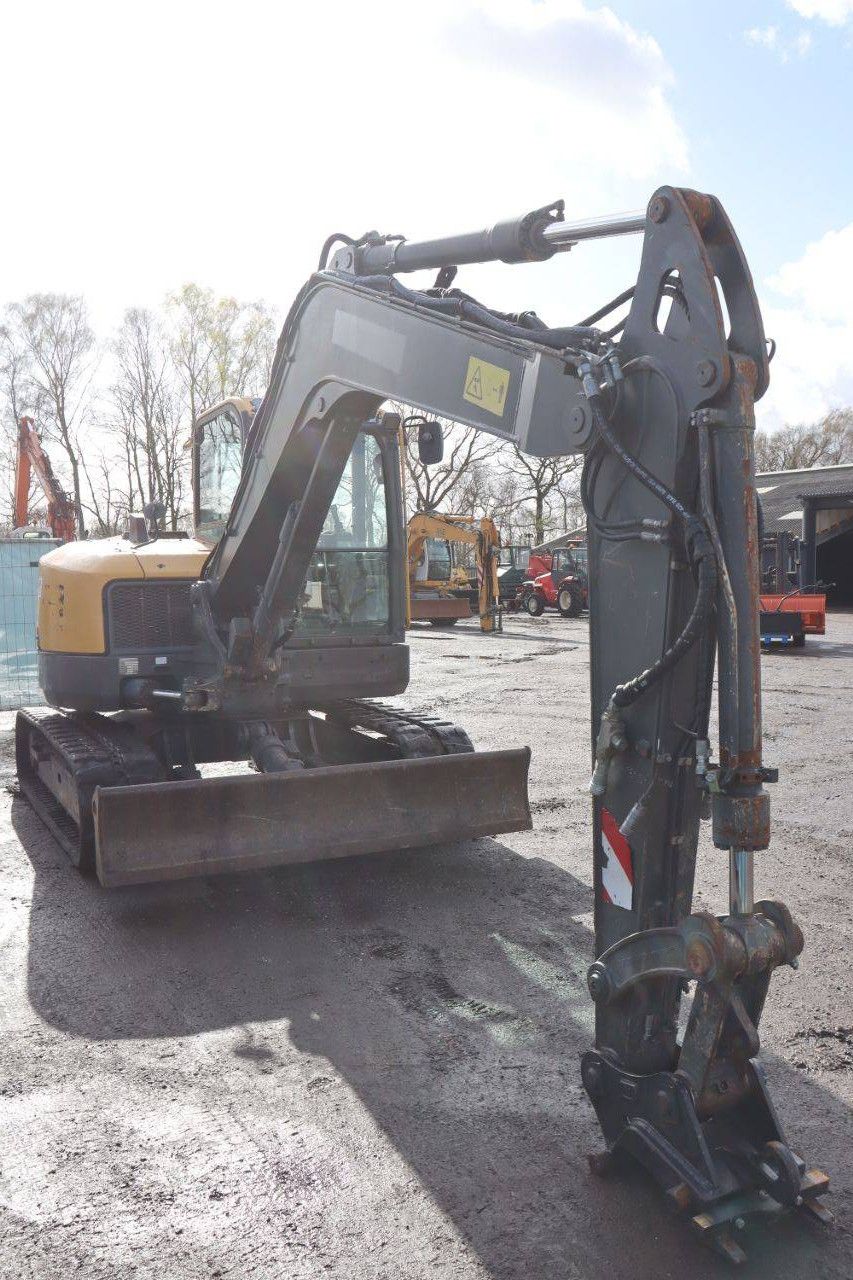 Volvo ECR88D Diesel-Raupenbagger 2015