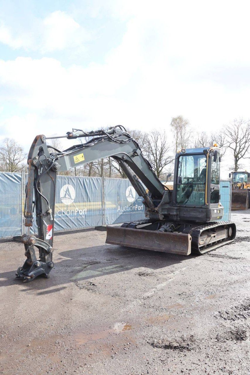 Volvo ECR88D Diesel-Raupenbagger 2015