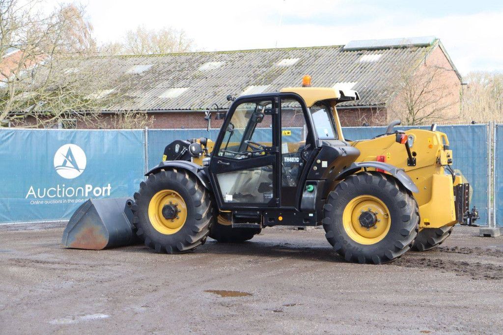 Caterpillar TH407C Diesel-Teleskoplader 4000 kg 2012
