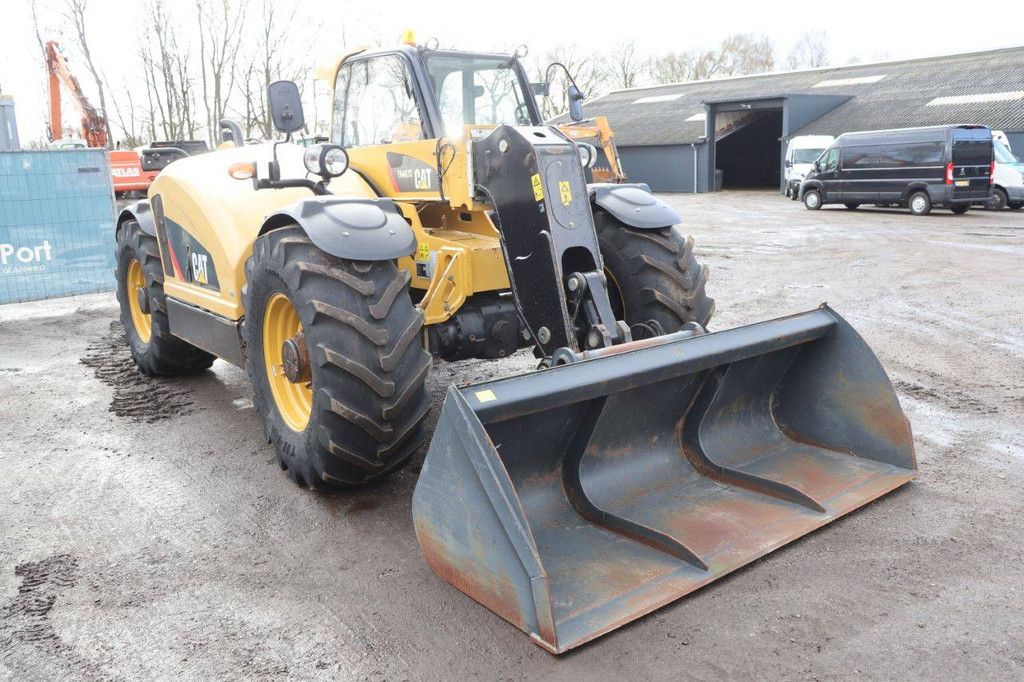 Caterpillar TH407C Diesel-Teleskoplader 4000 kg 2012