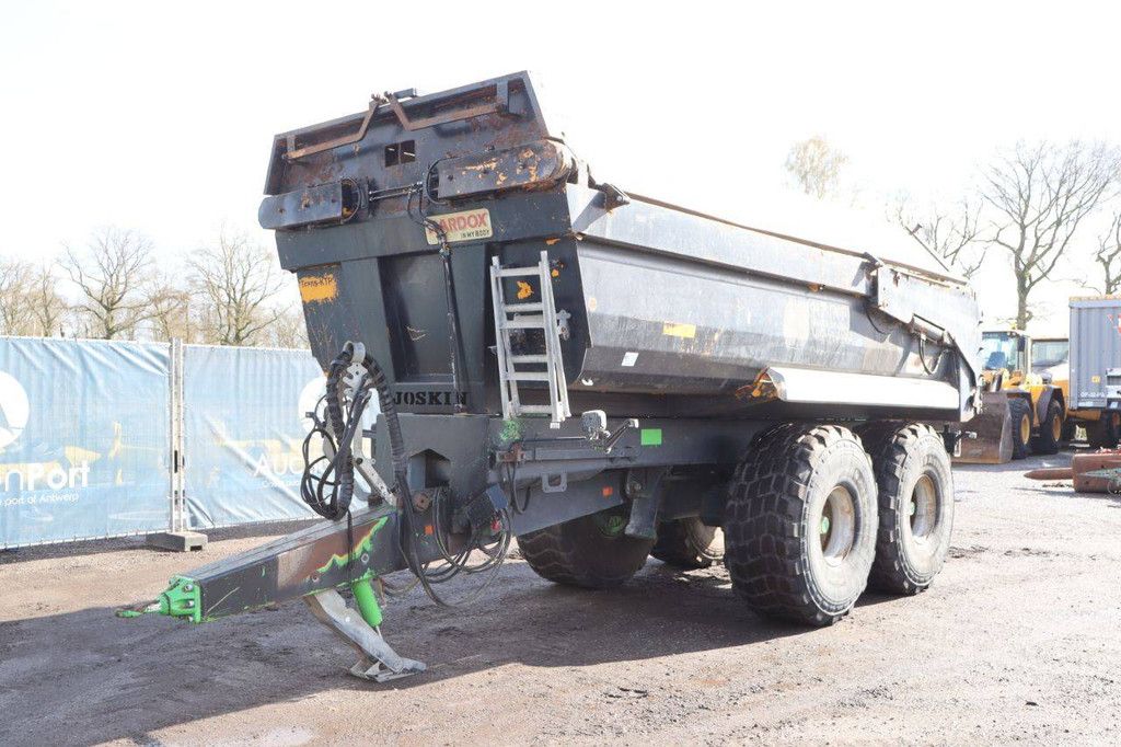 Agricultural trailer Joskin 22-45/50TP 2011