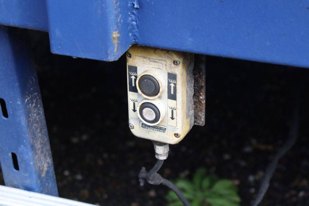 Flatbed Semi-trailer BULTHUIS T24L 1981