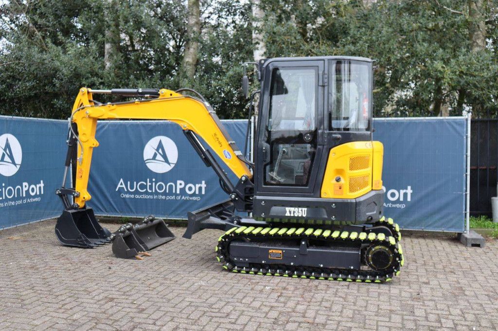 Landward XT35U Diesel Crawler Excavator 18.2kW 2025 New