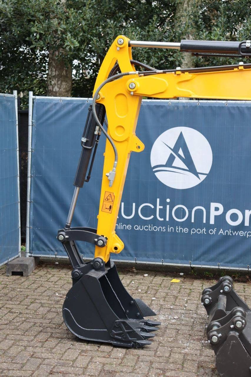 Landward XT35U Diesel Crawler Excavator 18.2kW 2025 New