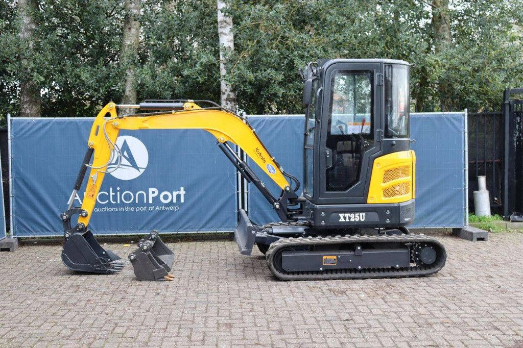 Landward XT25U Crawler Excavator Diesel 14kW 2025 New