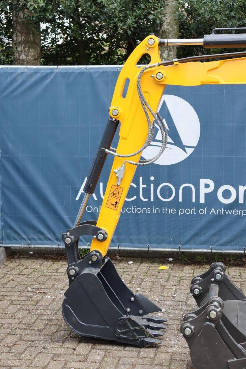 Landward XT25U Crawler Excavator Diesel 14kW 2025 New