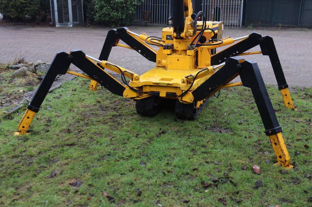 HMK SK-701 Petrol Crane 6m