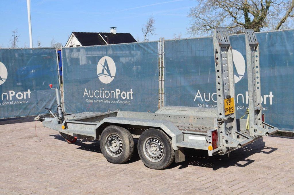 Machine Transporter Trailer Brian James T-02-T 2016