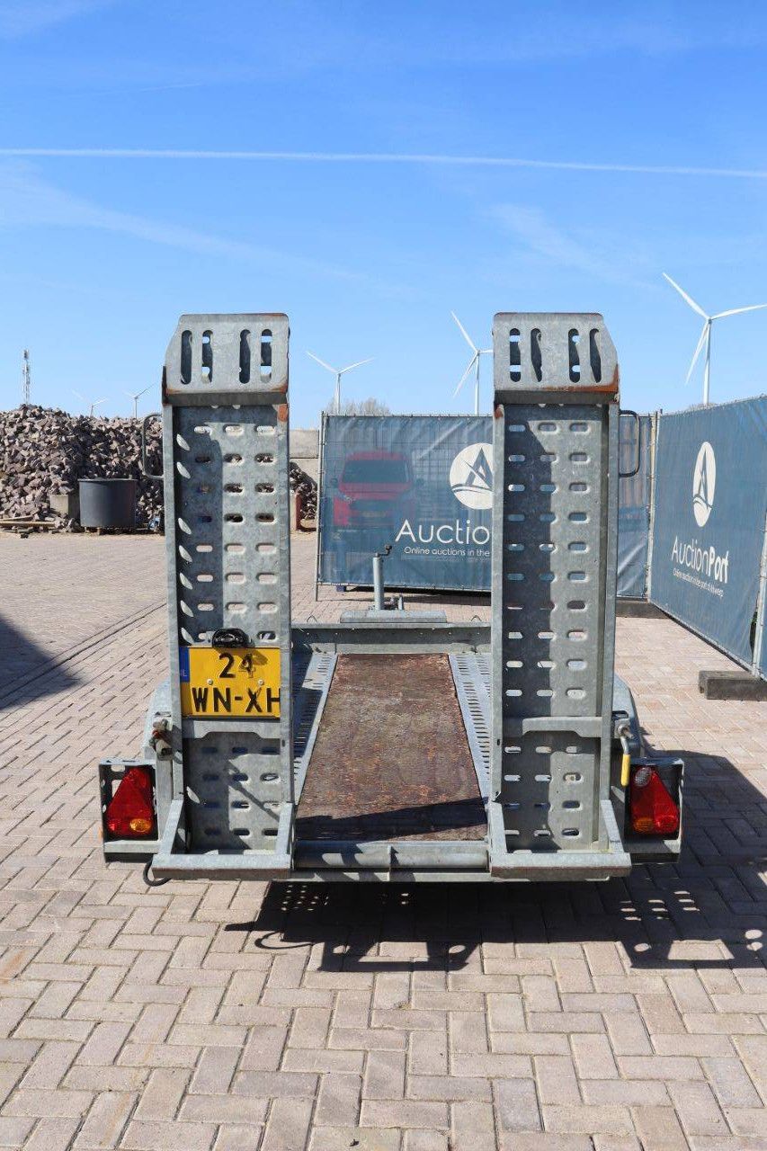 Maschinentransporter-Anhänger Brian James Cargo 2016