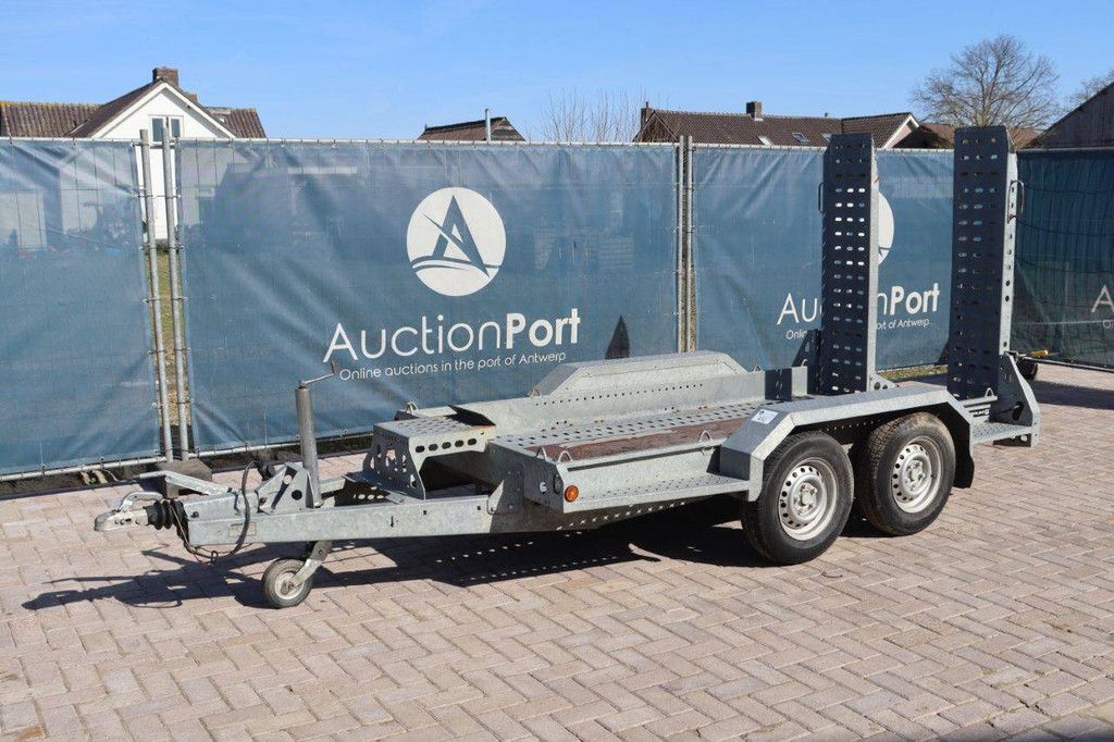 Autotransportanhänger Anhänger T-62-T 2700kg 2019