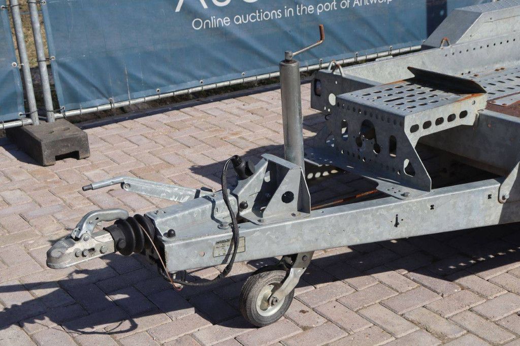 Autotransportanhänger Anhänger T-62-T 2700kg 2019