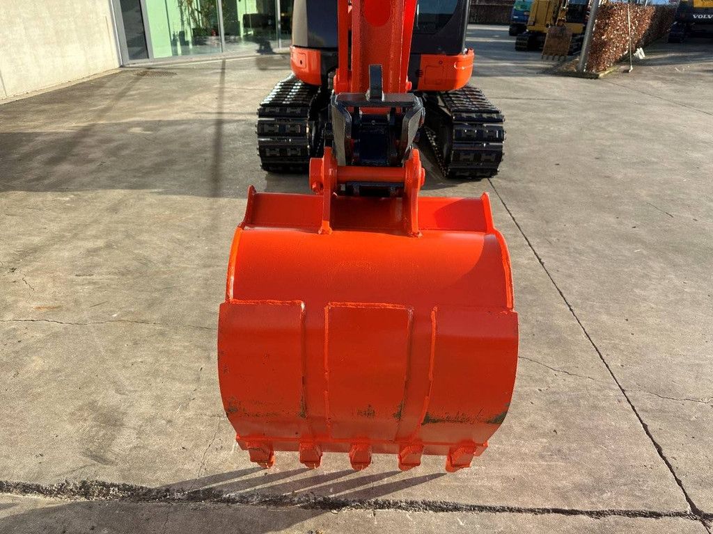 Midi excavator Kubota KX155-3SZ Diesel 2012