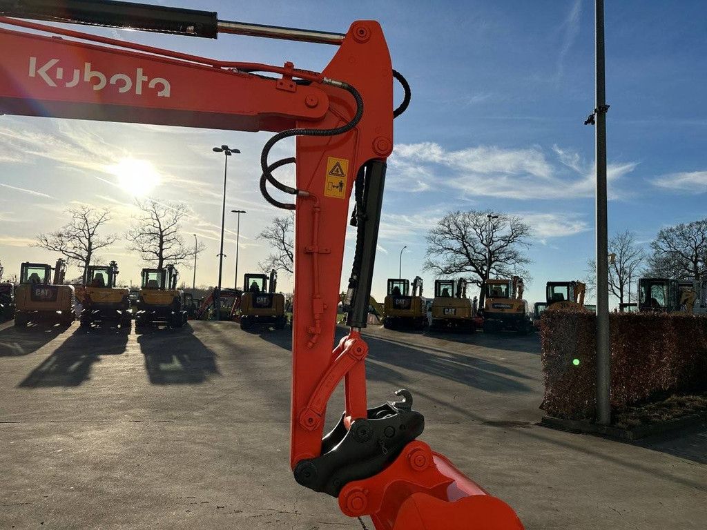 Midi excavator Kubota KX155-3SZ Diesel 2012