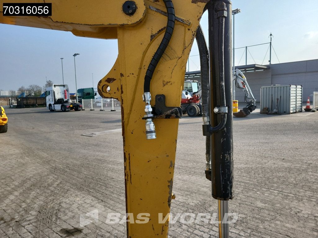 Caterpillar 305 E2 3 Buckets