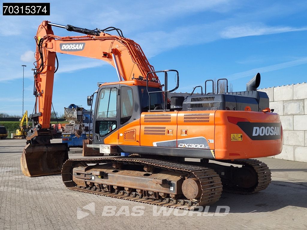 Doosan DX300 LC-5