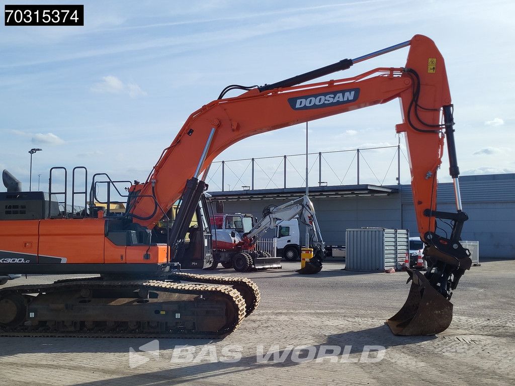 Doosan DX300 LC-5